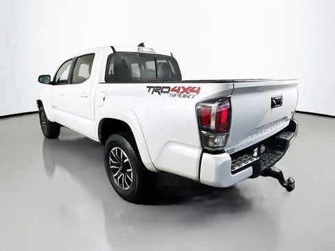 Used 2023 Toyota Tacoma TRD Sport image 4
