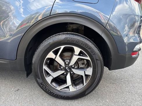 Used 2020 Kia Sportage LX w/ LX Popular Package AWD/4WD image 10