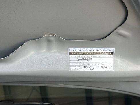 Used 2005 Toyota Tacoma PreRunner image 40