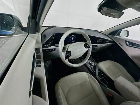 Used 2023 Kia Niro Wind image 18