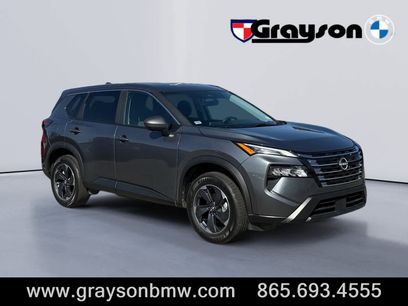 Used 2025 Nissan Rogue SV