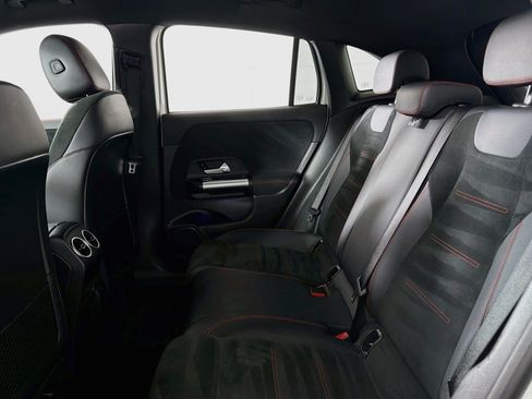 Certified 2023 Mercedes-Benz GLA 250 image 8