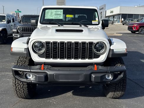 New 2026 Jeep Gladiator Mojave AWD/4WD image 2