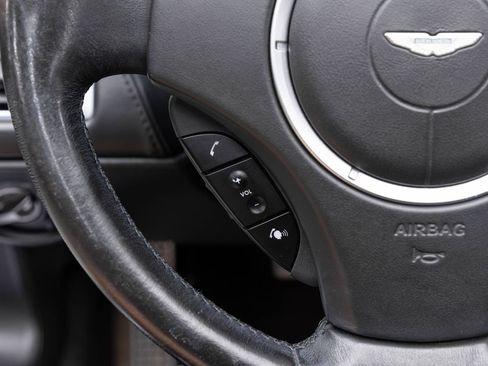 Used 2006 Aston Martin DB9 Volante RWD image 26