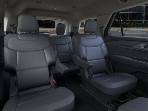 New 2026 Ford Explorer Active w/ Active Comfort Package RWD image 11