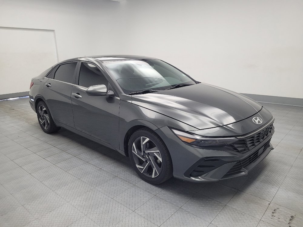 Used 2024 Hyundai Elantra SEL w/ Convenience Package FWD image 13