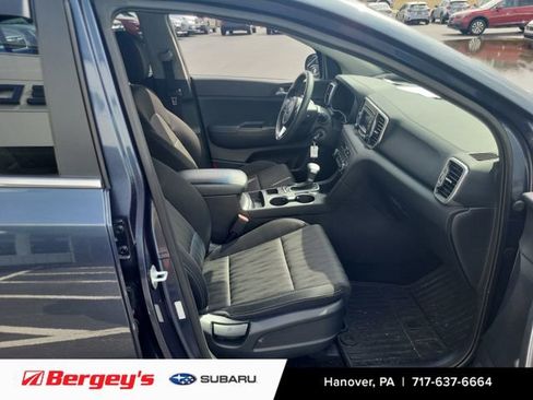 Used 2019 Kia Sportage LX FWD image 11