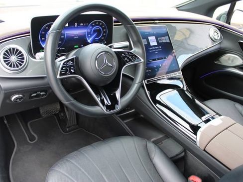 Used 2023 Mercedes-Benz EQS 450+ Sedan image 9