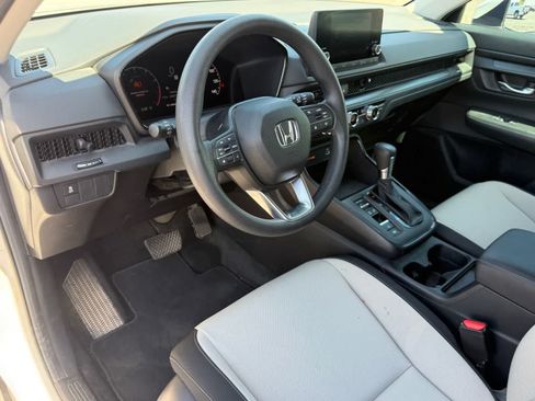 Used 2024 Honda CR-V LX image 14