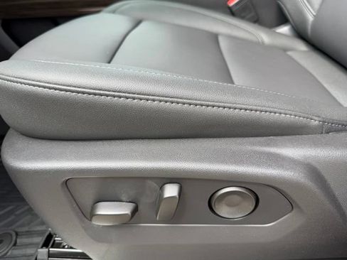New 2026 Chevrolet Silverado 1500 RST AWD/4WD image 14