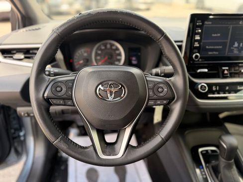 Used 2021 Toyota Corolla SE FWD image 16