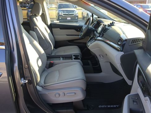 Used 2024 Honda Odyssey Elite image 27