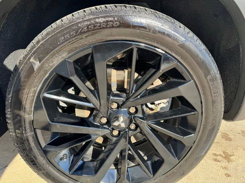 Used 2022 Mitsubishi Outlander SE FWD image 9