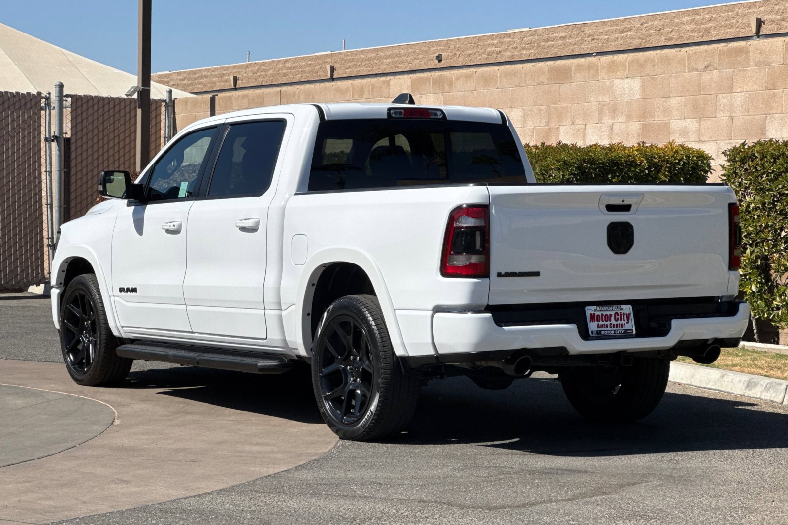 Used 2022 RAM 1500 Laramie RWD image 6