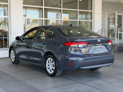 Certified 2025 Toyota Corolla LE FWD image 10