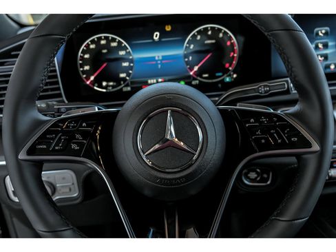 New 2026 Mercedes-Benz GLE 450 4MATIC image 12