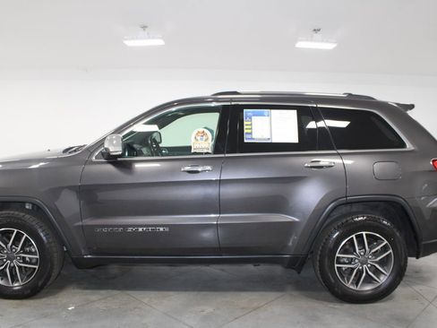 Used 2021 Jeep Grand Cherokee Limited w/ Trailer Tow Group IV image 6