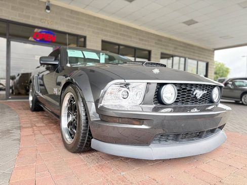 Used 2008 Ford Mustang GT Premium RWD image 33