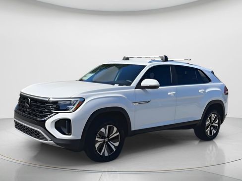 New 2026 Volkswagen Atlas Cross Sport SE image 4