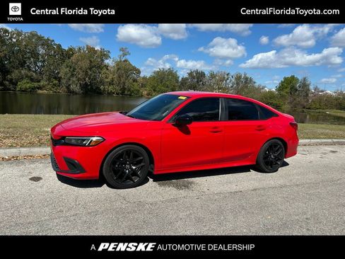 Used 2023 Honda Civic Sport image 1