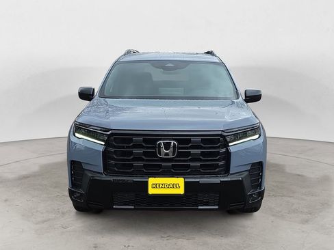 New 2026 Honda Pilot Sport image 8