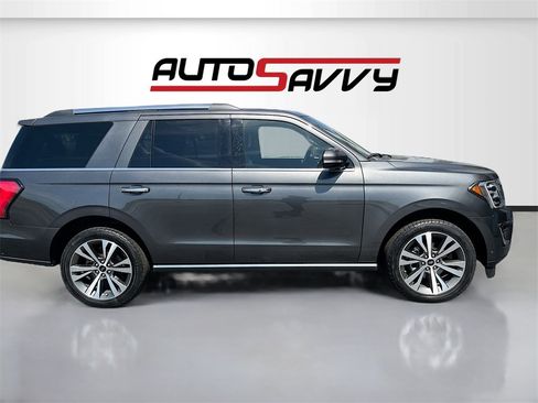 Used 2021 Ford Expedition Limited image 8