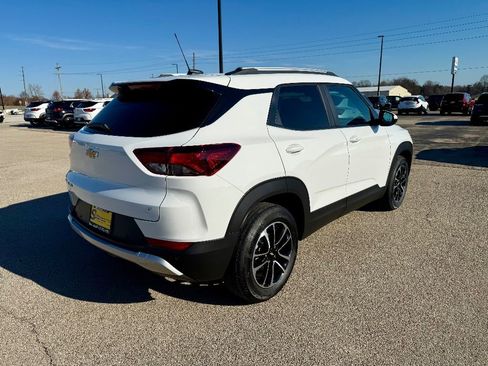 New 2025 Chevrolet TrailBlazer LT w/ Convenience Package image 4
