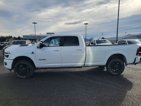 New 2026 RAM 3500 Limited image 14