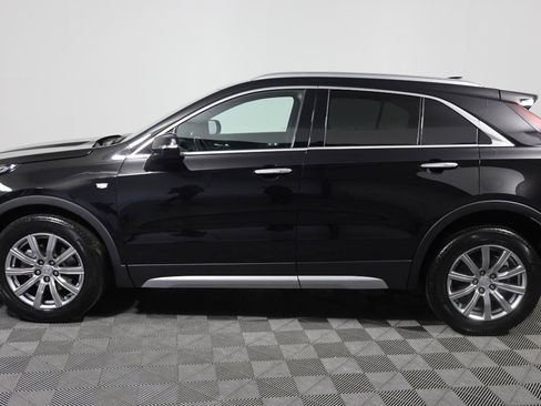 Used 2023 Cadillac XT4 Premium Luxury FWD image 9