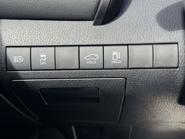 Used 2023 Toyota Camry LE FWD image 30
