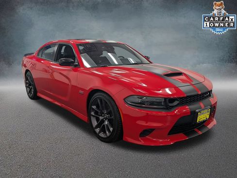 Used 2023 Dodge Charger Scat Pack w/ Plus Group RWD image 3