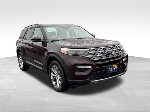 Certified 2023 Ford Explorer Limited w/ Limited Technology Package image 5
