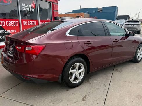 Used 2016 Chevrolet Malibu LS FWD image 3