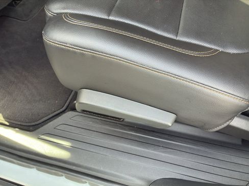Used 2021 Chevrolet Traverse Premier w/ Redline Edition FWD image 54