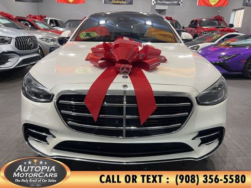 Used 2022 Mercedes-Benz S 580 4MATIC Sedan image 4