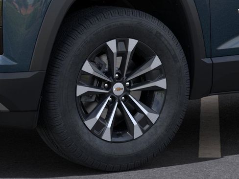 New 2026 Chevrolet Equinox LT w/ Convenience Package II image 33