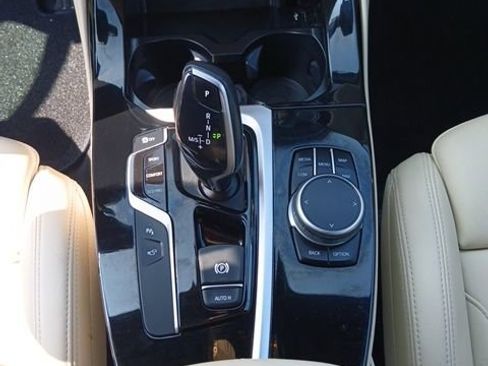 Used 2021 BMW X3 sDrive30i w/ Premium Package image 22