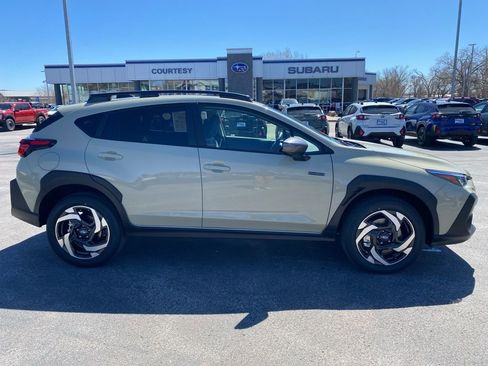 New 2026 Subaru Crosstrek 2.5i Limited AWD/4WD image 1