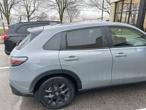 Certified 2023 Honda HR-V Sport image 10
