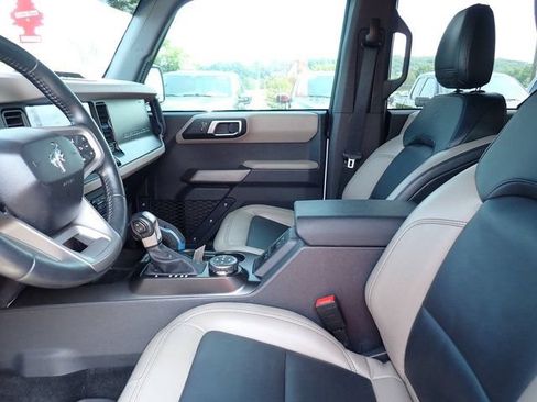 Used 2023 Ford Bronco Wildtrak AWD/4WD image 11