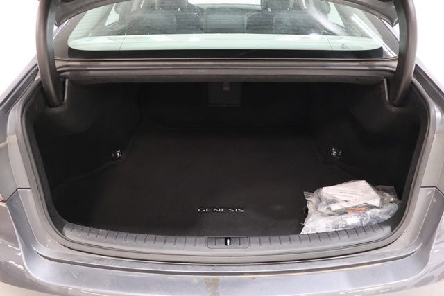 Used 2015 Hyundai Genesis 3.8 w/ Option Group 03 AWD/4WD image 32