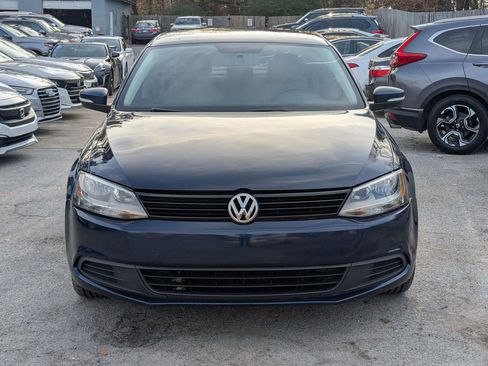 Used 2013 Volkswagen Jetta SE image 2