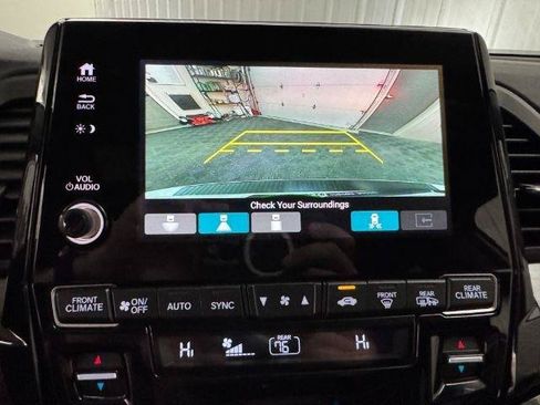 Used 2024 Honda Odyssey Elite image 12