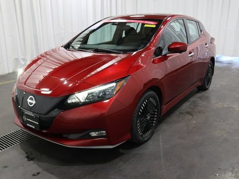 Certified 2023 Nissan Leaf SV Plus FWD image 25