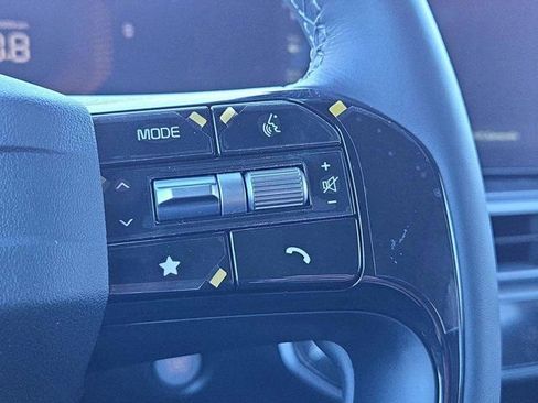 New 2026 Kia Sorento EX w/ EX Premium Package FWD image 18