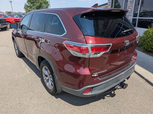 Used 2014 Toyota Highlander Plus AWD/4WD image 3