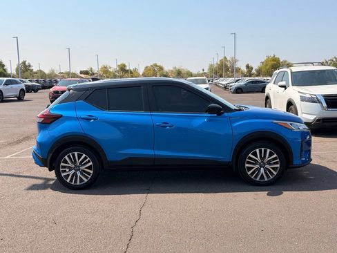 Used 2023 Nissan Kicks SV FWD image 7