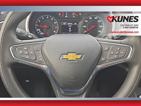 Used 2025 Chevrolet Malibu LT image 27