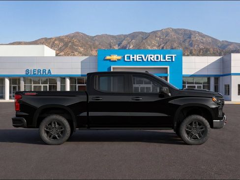 New 2026 Chevrolet Silverado 1500 LT Trail Boss w/ LT Trail Boss Premium Package AWD/4WD image 3
