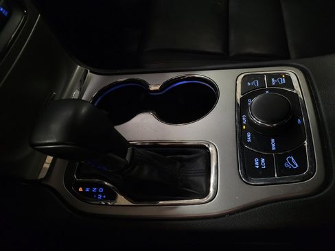 Used 2018 Jeep Grand Cherokee High Altitude image 26